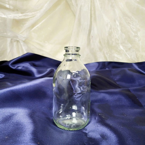 Set of 8 Transparent Glass Bottles Like New, 14cm, 250ml