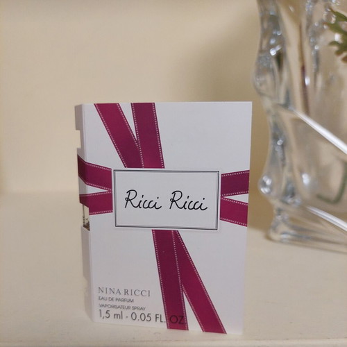 Nina Ricci Ricci Ricci Eau de Parfum tester 1.5 ml