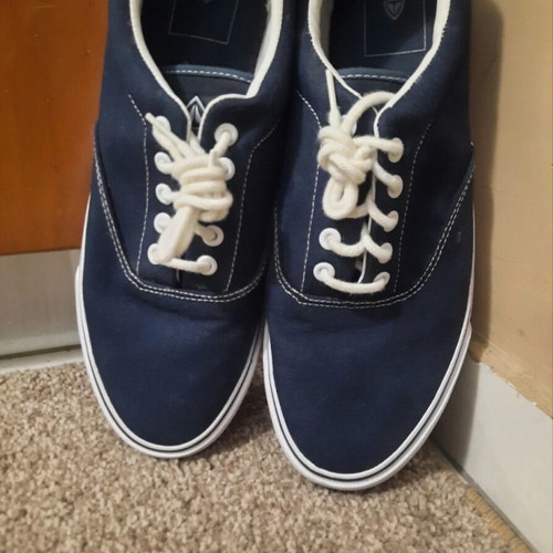 Firefly men's canvas shoes like new, size 43