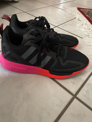 Adidas ZX 2K used unisex shoes size 42 black