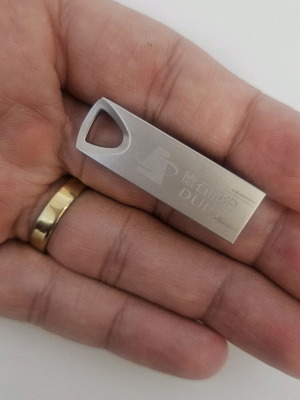 Dubt USB 32GB used