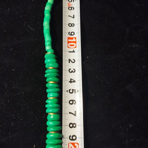 Necklace used, elegant timeless green