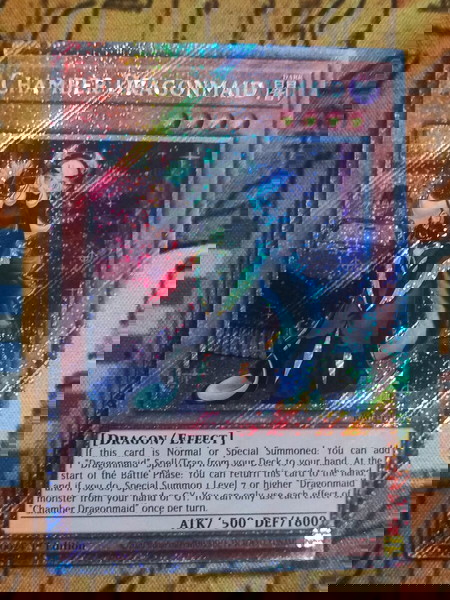 Chamber Dragonmaid (Platinum Secret Rare, Yugioh)