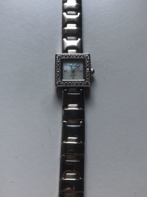 Vogue women's watch used, silver, 18 cm length