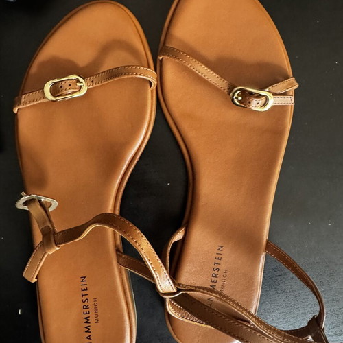 Hammerstein Munich leather sandals size EU 41 like new