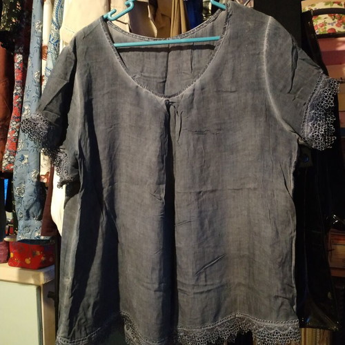 T-shirt size L, anthracite, like new