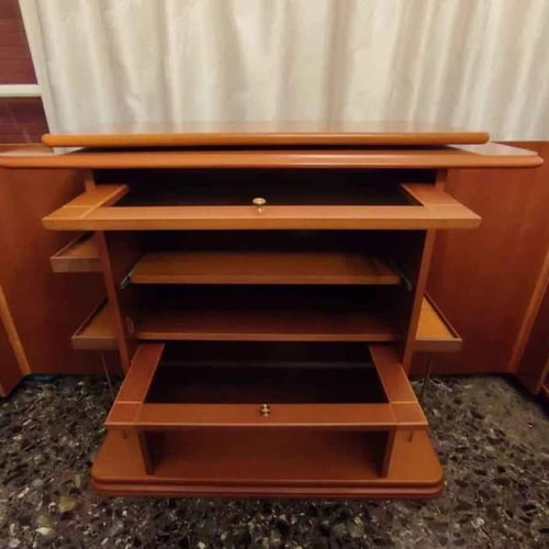 Vintage TV stand with 360° rotating base, walnut, like new