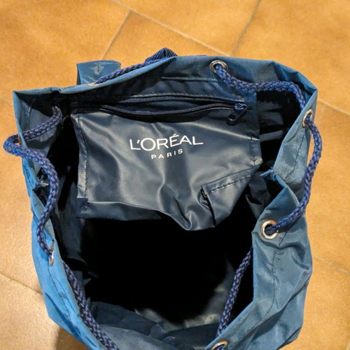 L'Oreal Paris backpack new, shoulder type