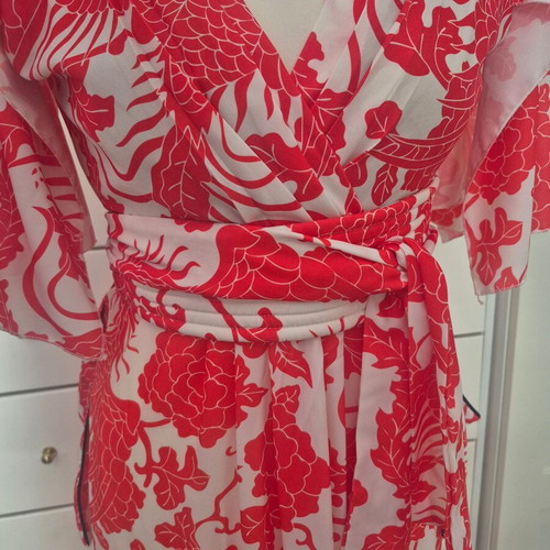 Karavan Japanese Dress like new, white and red, size S