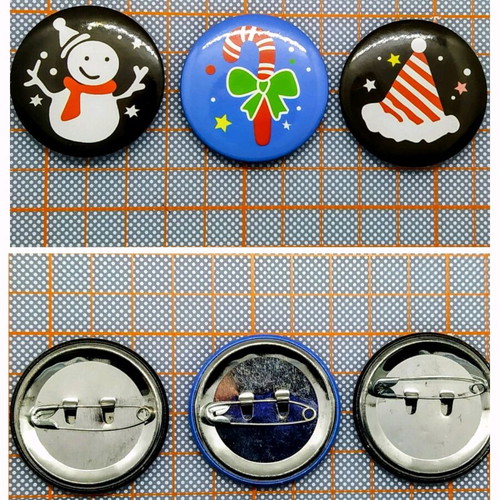 Christmas pins new, set of 3 multicolored