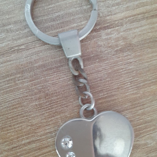 Heart keychain new, length 9.5 cm