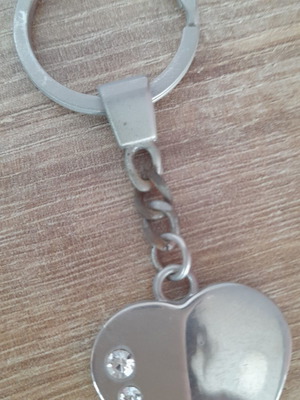 Heart keychain new, length 9.5 cm