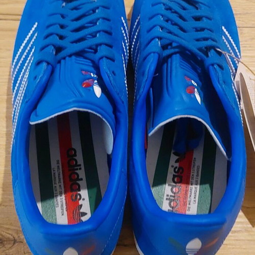 Adidas Originals Gazelle New Size 44 Blue