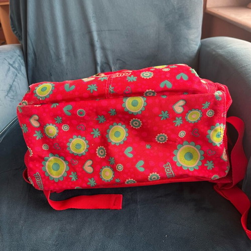 Totto school bag with red floral design, like new