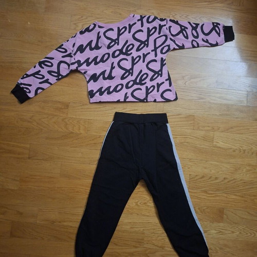 Sprint girls' tracksuit set size 8, like new, black and pink
