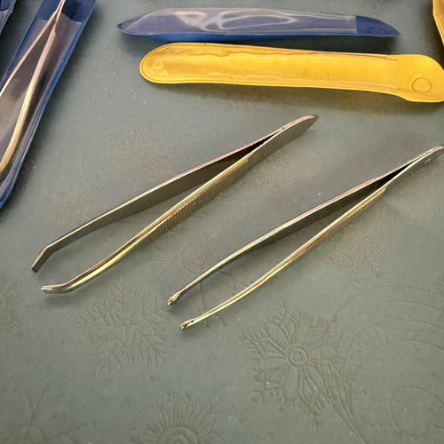Eyebrow Tweezers set of 20 new with cases
