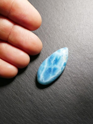 Larimar Cambon natural stone new 8.81 grams