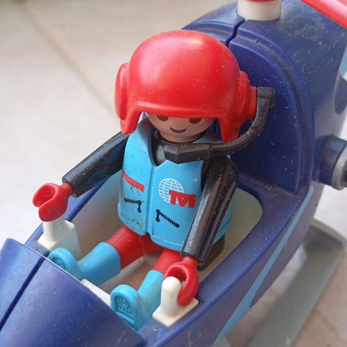Playmobil helicopter used, broken rotor part