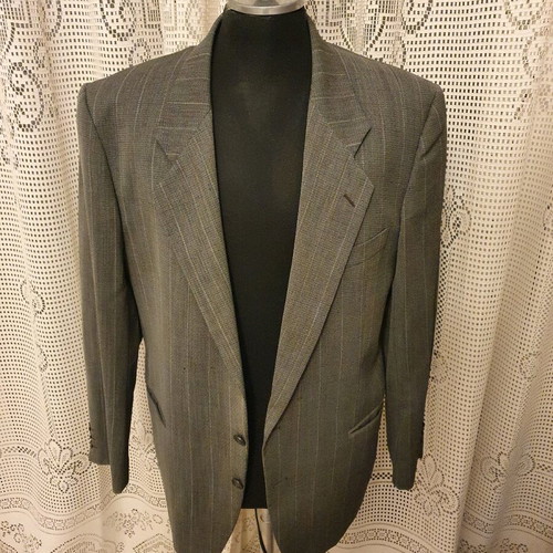 Armani Exchange suit XL like new with velvet texture