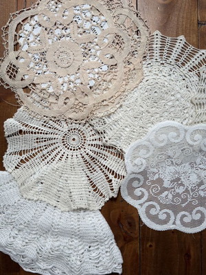 Set of 15 Vintage Doilies, Lace and Crochet