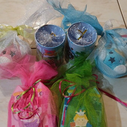 Handmade bombonieres set of 6, new
