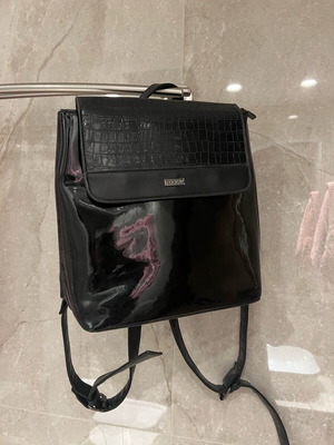 Doca Backpack