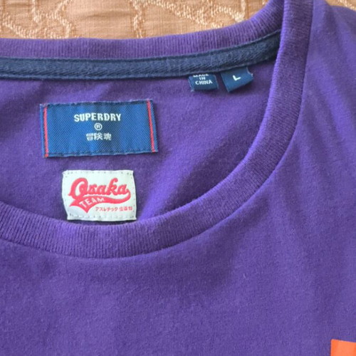 Superdry t-shirt Large purple like new with slim fit