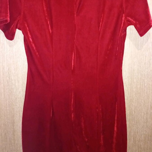 Velvet red dress new, one size, short sleeve