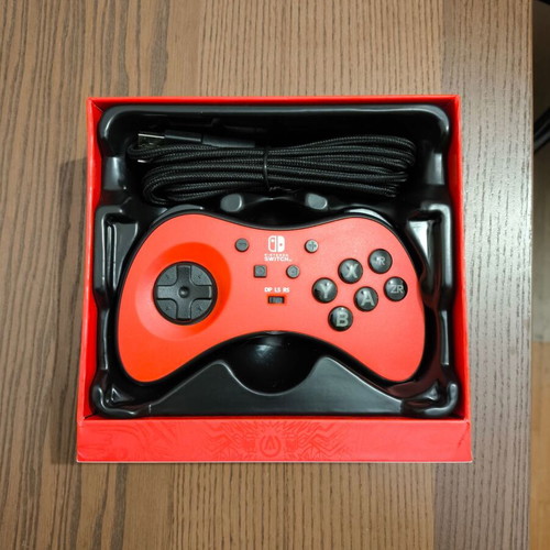 PowerA Fusion Wired Fightpad Nintendo Switch controller like new