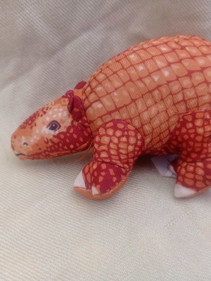 Armadillo fabric toy like new, 13cm