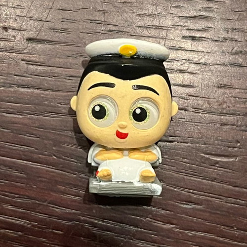 Doorables’s figure like new