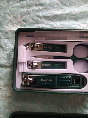 Manicure set like new