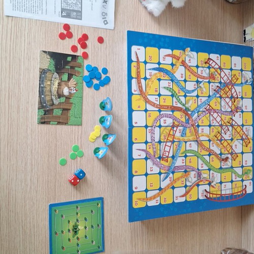 AS Clementoni games like new, set of 10 pieces