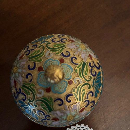 Vintage Chinese Cloisonné Bowl with Lid, enamel and brass
