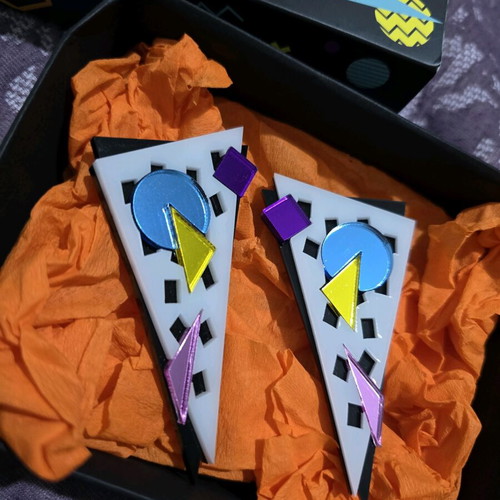 Funk da Queen earrings new, white and multicolored