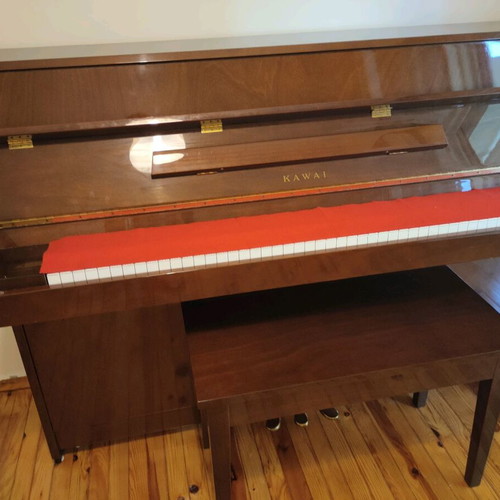 KAWAI piano like new with stool