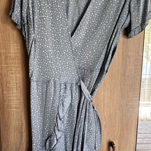 Lynne polka dot dress light blue like new, size L