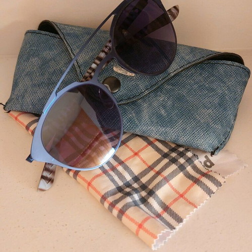 White Shark WS049 C03 sunglasses like new, blue and purple