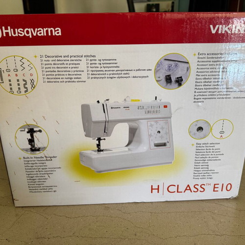 Husqvarna Viking Electric Sewing Machine like new