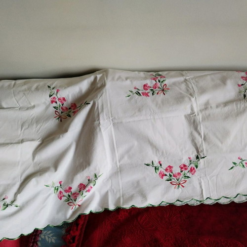 Handmade embroidery new, beautiful needlework