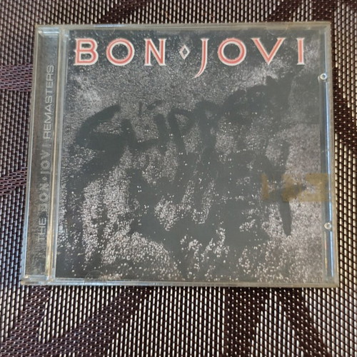 Bon Jovi Slippery When Wet CD remasters like new