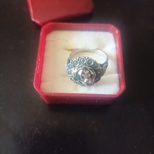 Silver ring used with 18k gold and stones