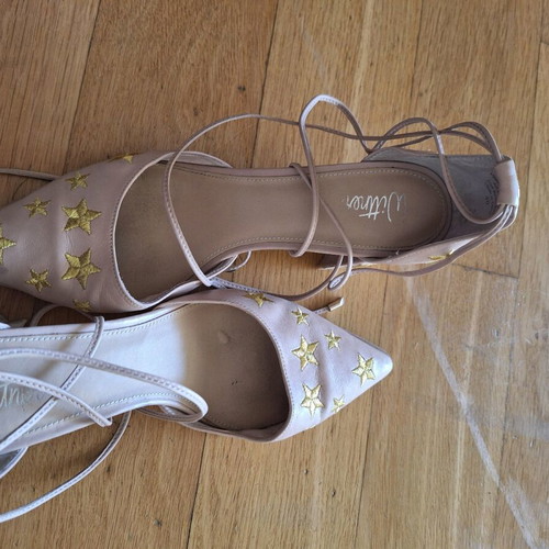 Wittner sandals used with thick heel, size 40, beige and gold
