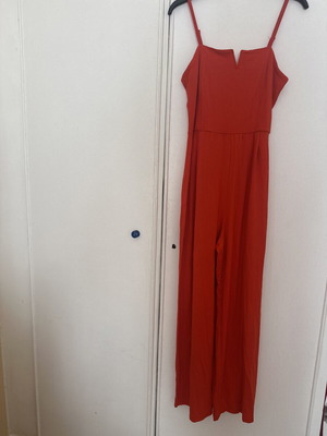 Bershka red jumpsuit like new, size S