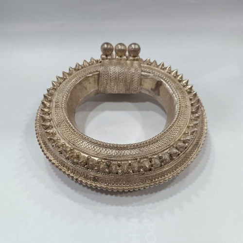 Antique bracelet used, Yemen-Saudi Arabia, late 19th century