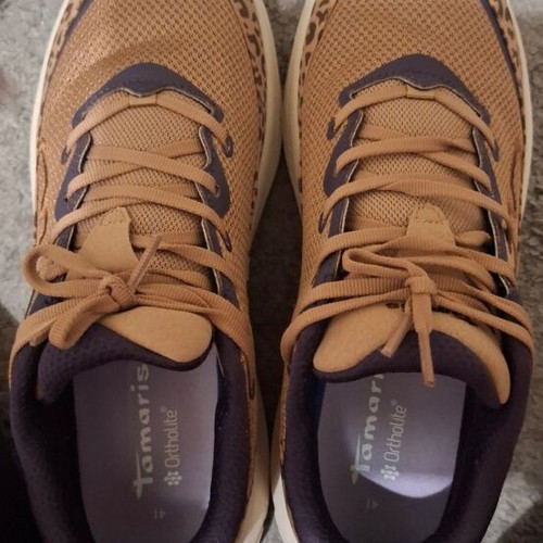 Tamaris athletic shoes size 41, brown and black