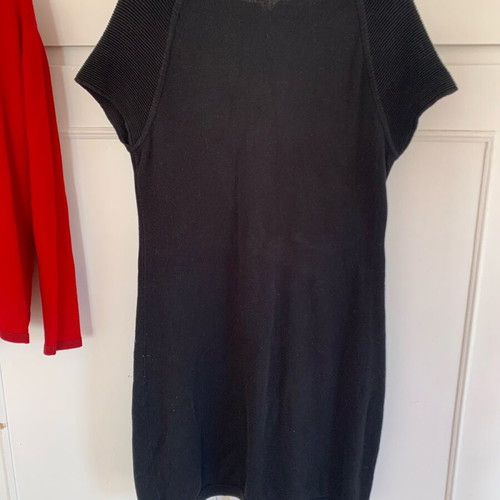 GAP Elegant Black Dress Like New With Short Sleeves