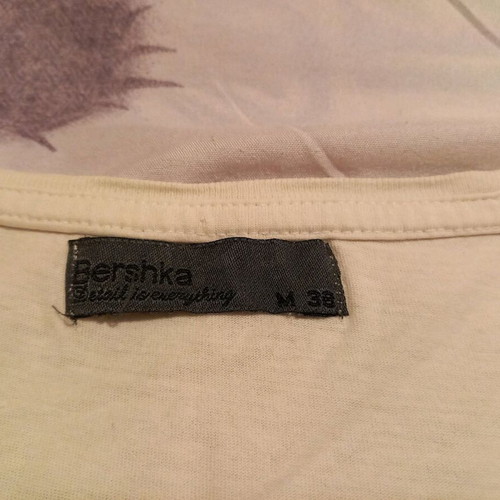 Αντρικό T-shirt Bershka μεταχειρισμένο, μέγεθος M