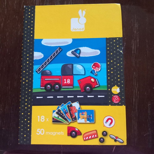 Janod Magnetic Book Vehicles like new