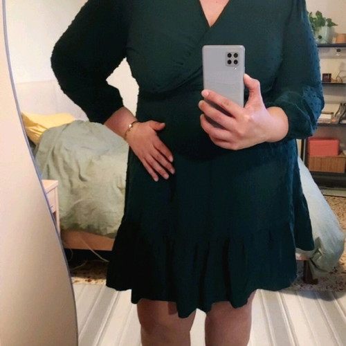 Shein Curve dress 1XL green like new, flattering fit